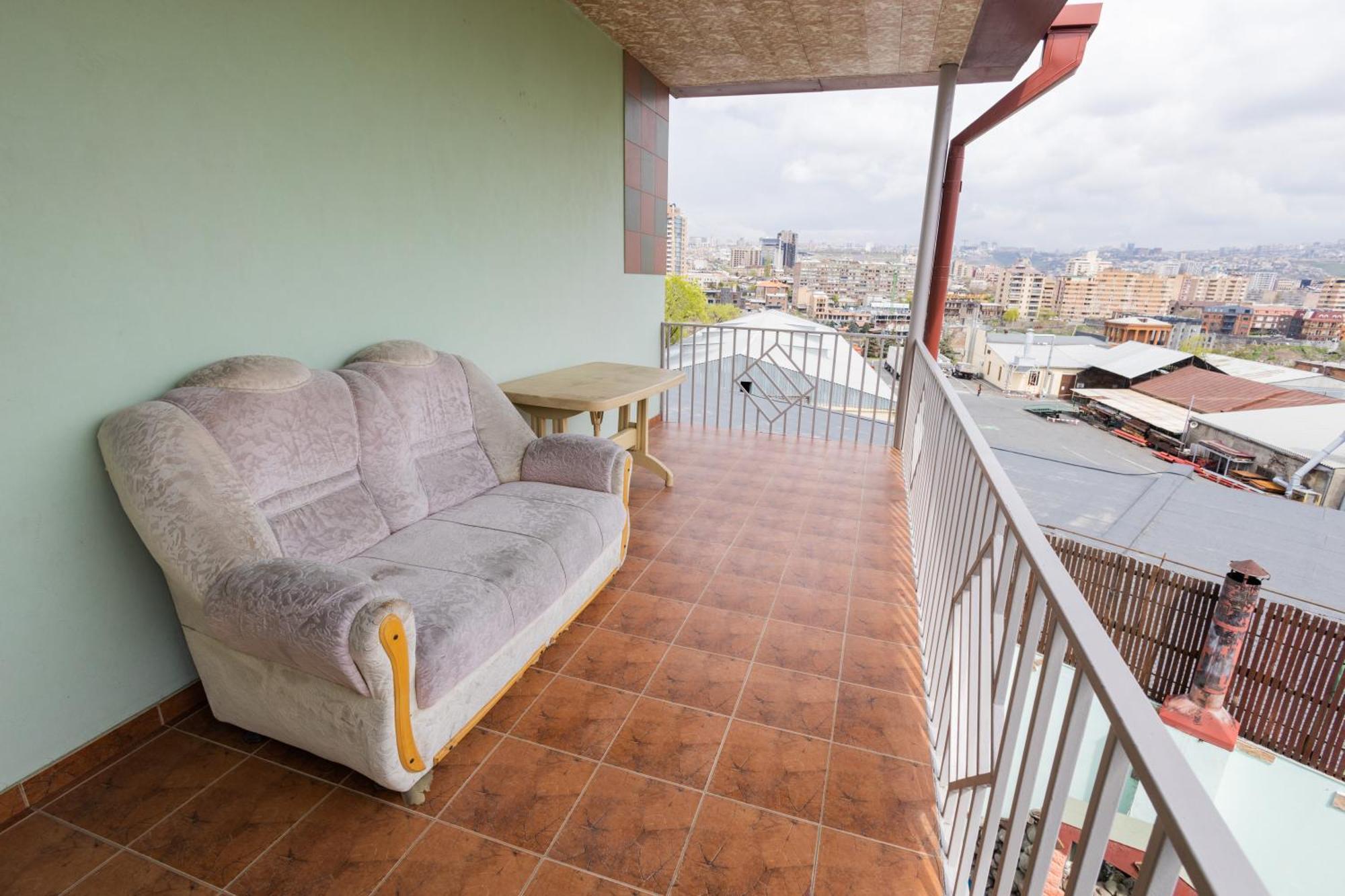 Yan Hotel Erywań Zewnętrze zdjęcie