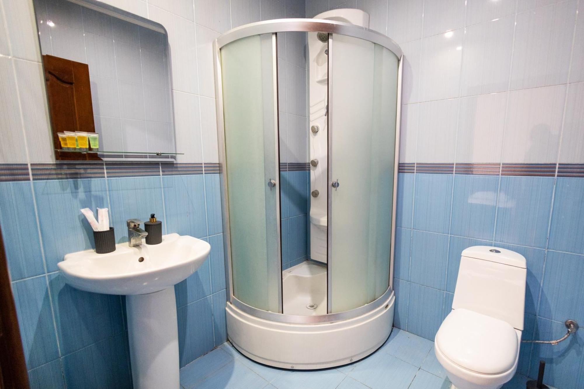 Yan Hotel Erywań Zewnętrze zdjęcie